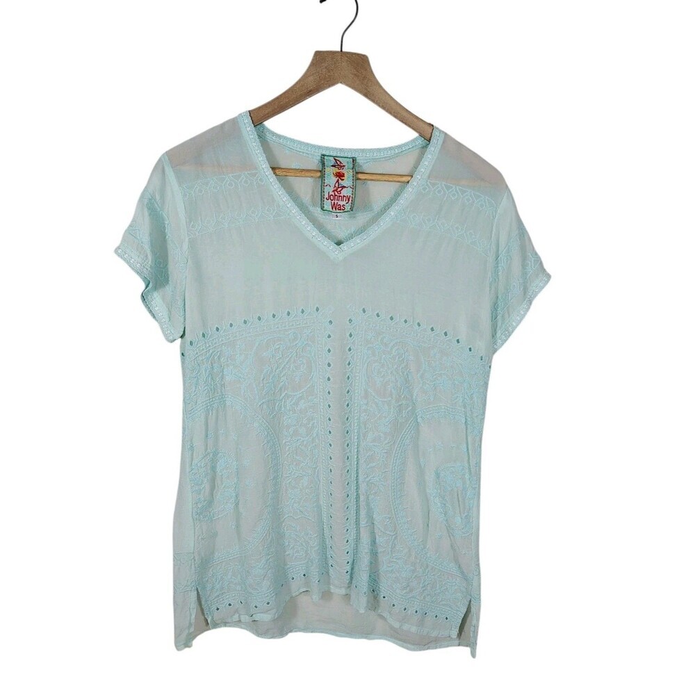 Johnny Was Embroidered Eyelet Tunic Top Size S Blue V Neck Boho Coastal Cottage
